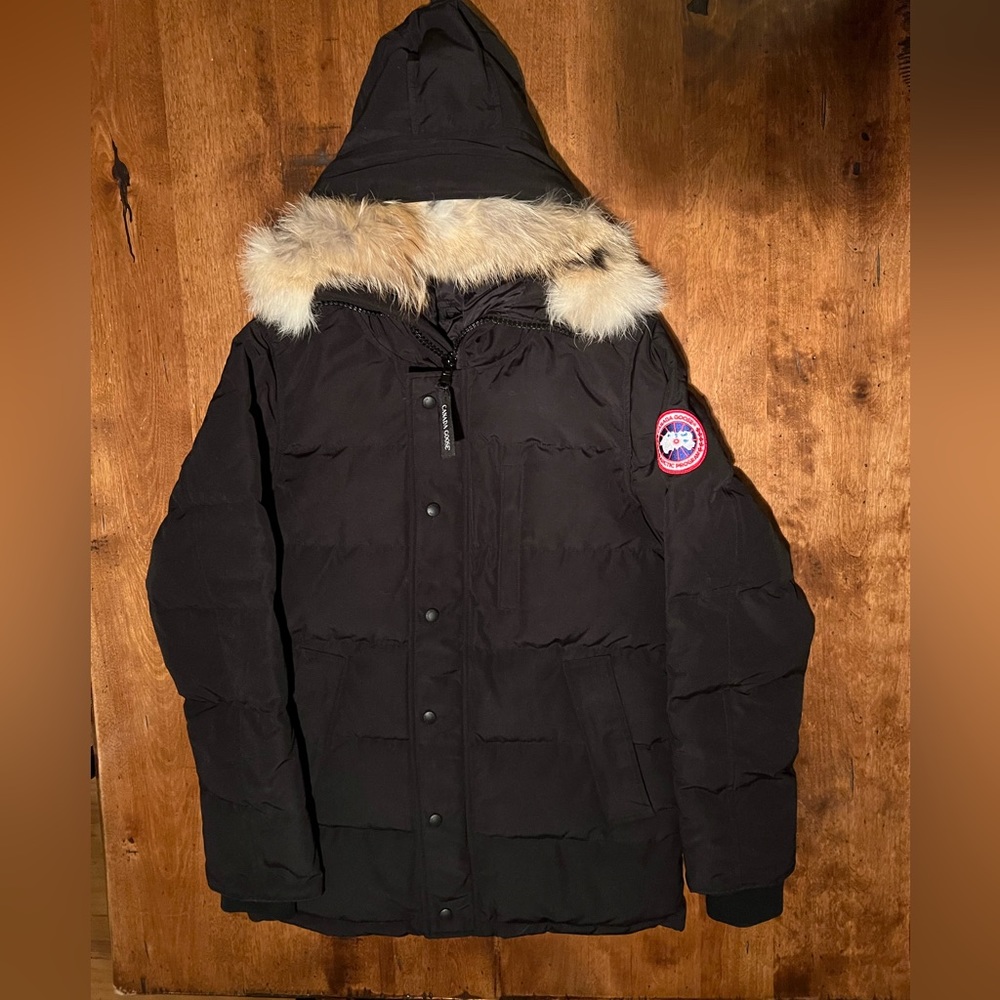 CANADA GOOSE Men’s Carson Parka - New with tags